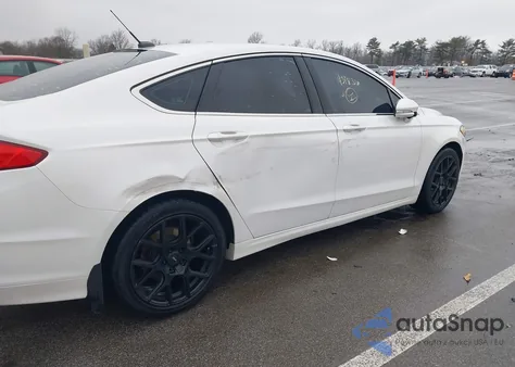 2013 Ford Fusion Se z USA, uszkodzony, nr VIN 3FA6P0H92DR333370